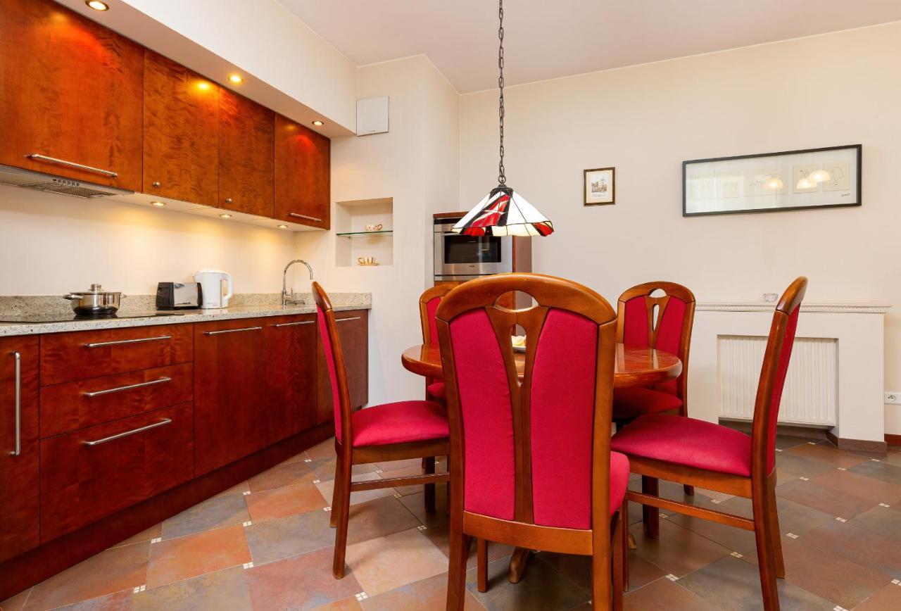 Apartments Mokotow Obrzezna By Noclegi Renters Warsaw Luaran gambar