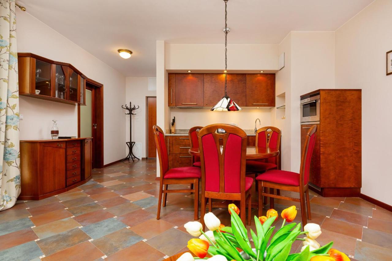 Apartments Mokotow Obrzezna By Noclegi Renters Warsaw Luaran gambar