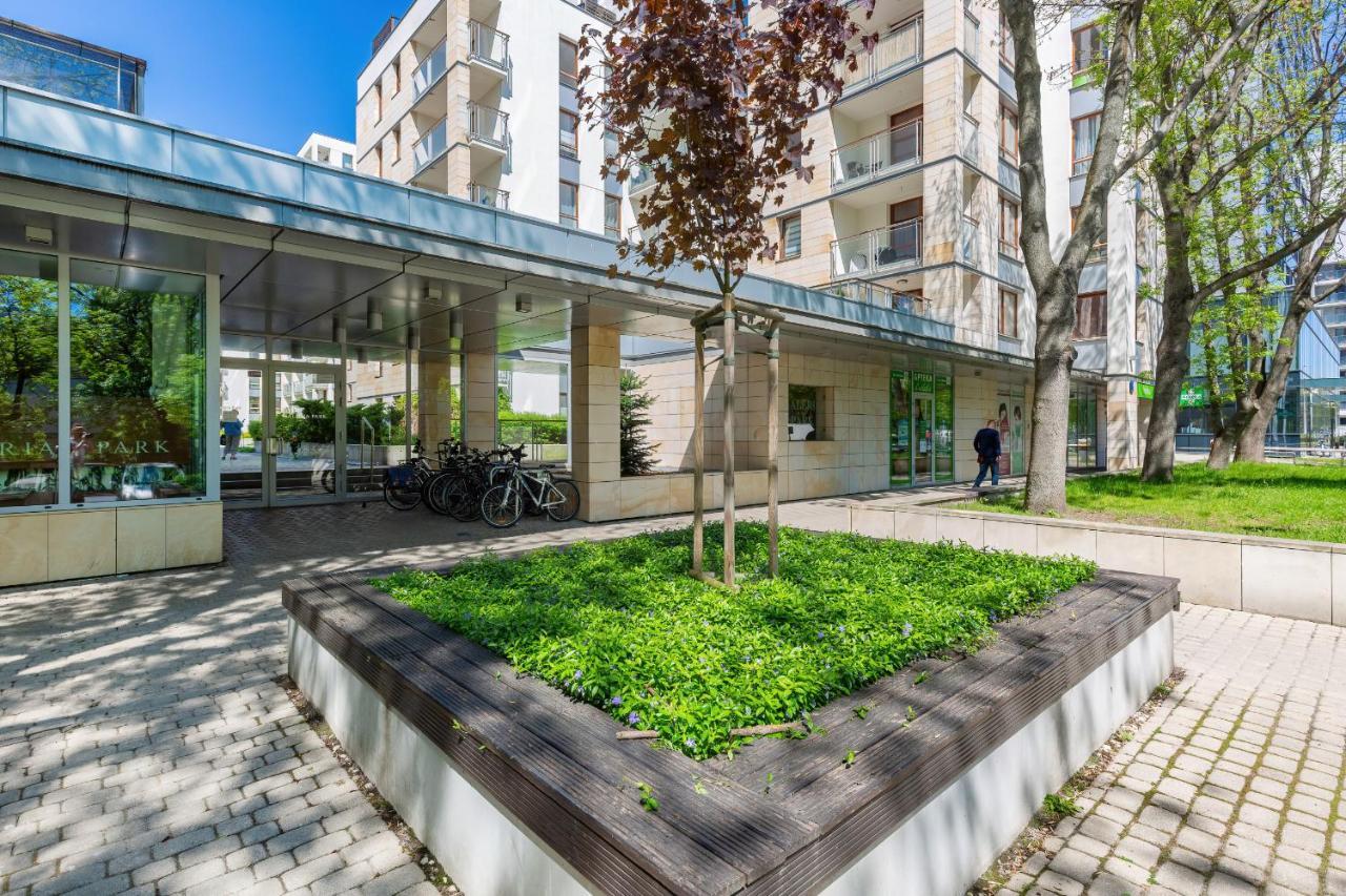 Apartments Mokotow Obrzezna By Noclegi Renters Warsaw Luaran gambar