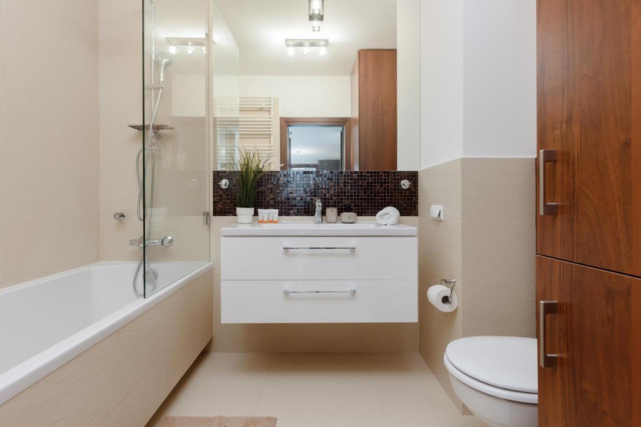Apartments Mokotow Obrzezna By Noclegi Renters Warsaw Luaran gambar